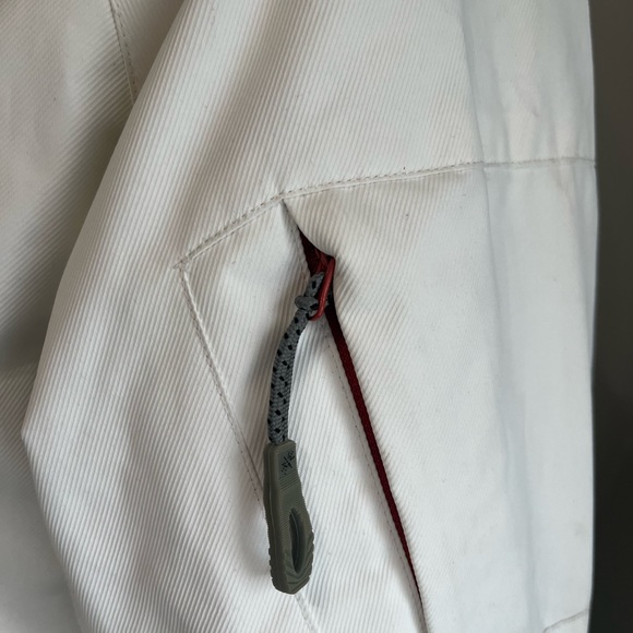 Outer Boundaries womens polar white snow jacket - Picture 5 of 7